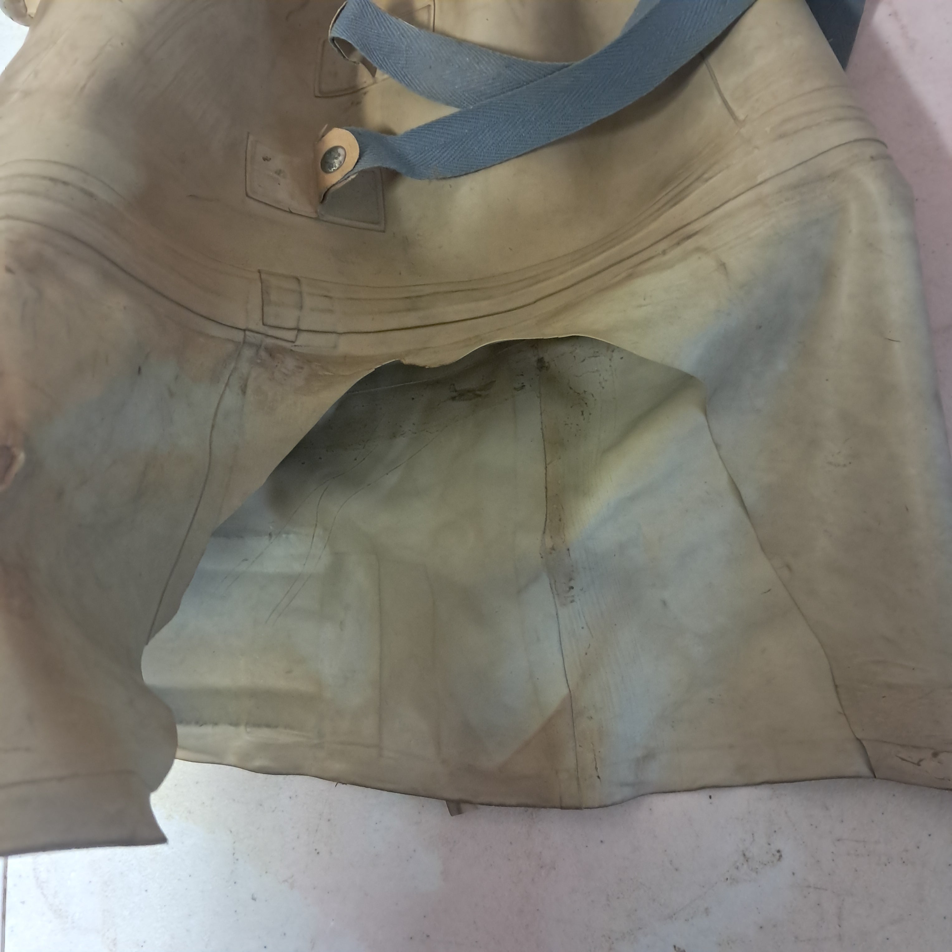 Soviet ShR-1 Casualty Gas Mask