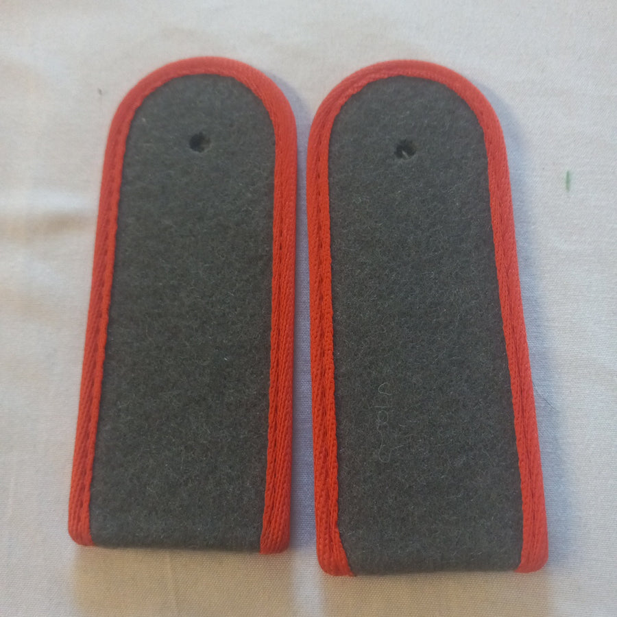 East German Fallschirmjager Shoulder Boards