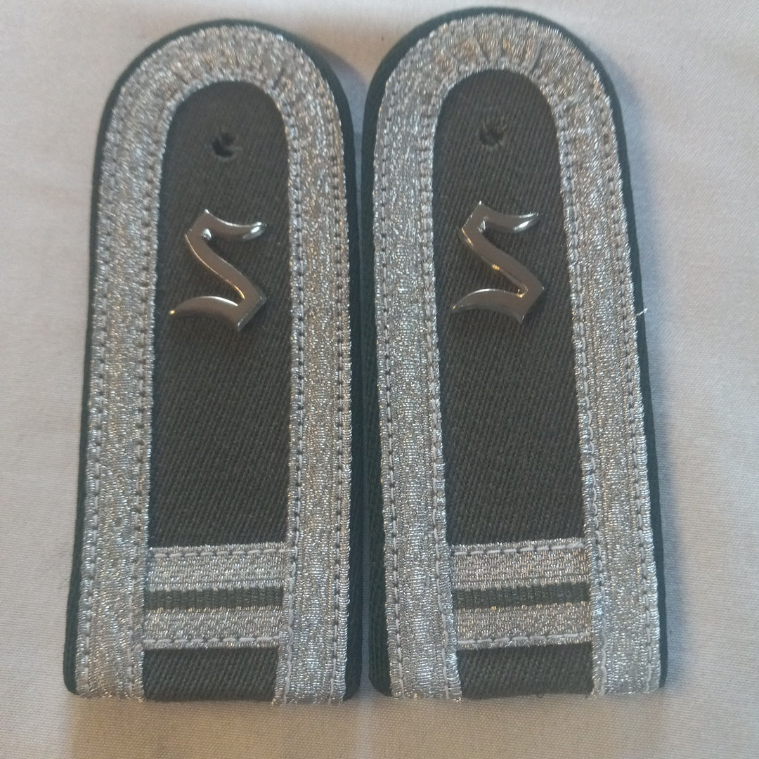 East German Pioneers Shoulder Boards