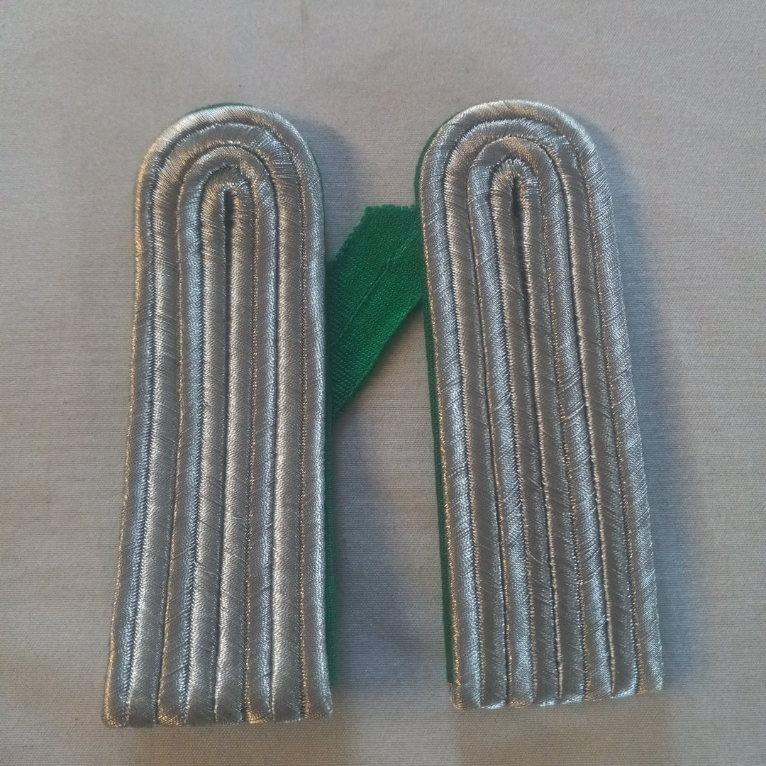 East German Grenztruppen Shoulder Boards