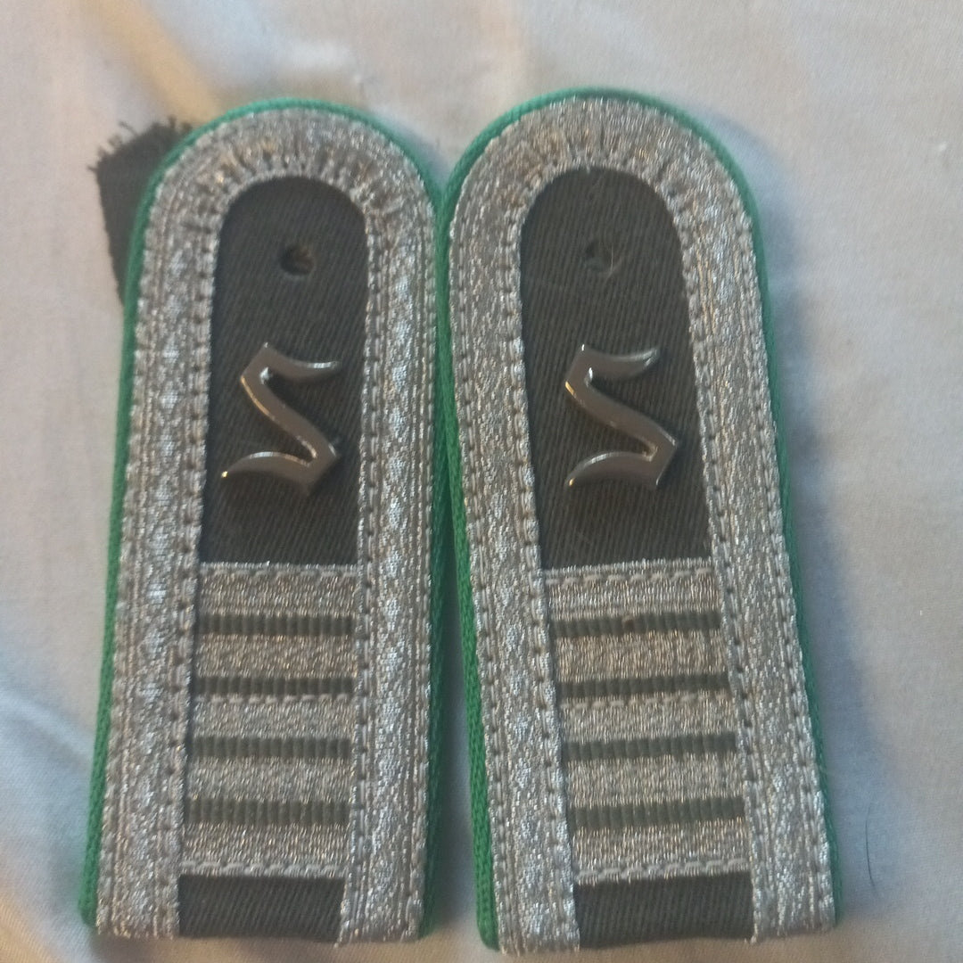 East German Grenztruppen Shoulder Boards